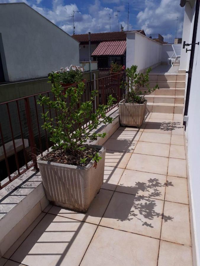 Bed and Breakfast Il Giardino Di Niu Palombaio Exterior foto