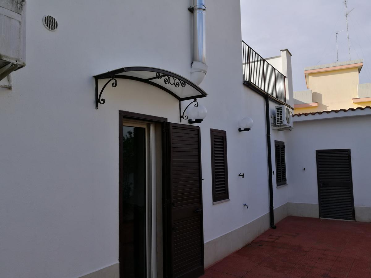 Bed and Breakfast Il Giardino Di Niu Palombaio Exterior foto