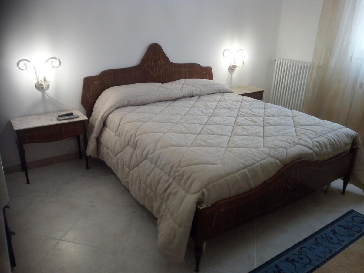 Bed and Breakfast Il Giardino Di Niu Palombaio Exterior foto
