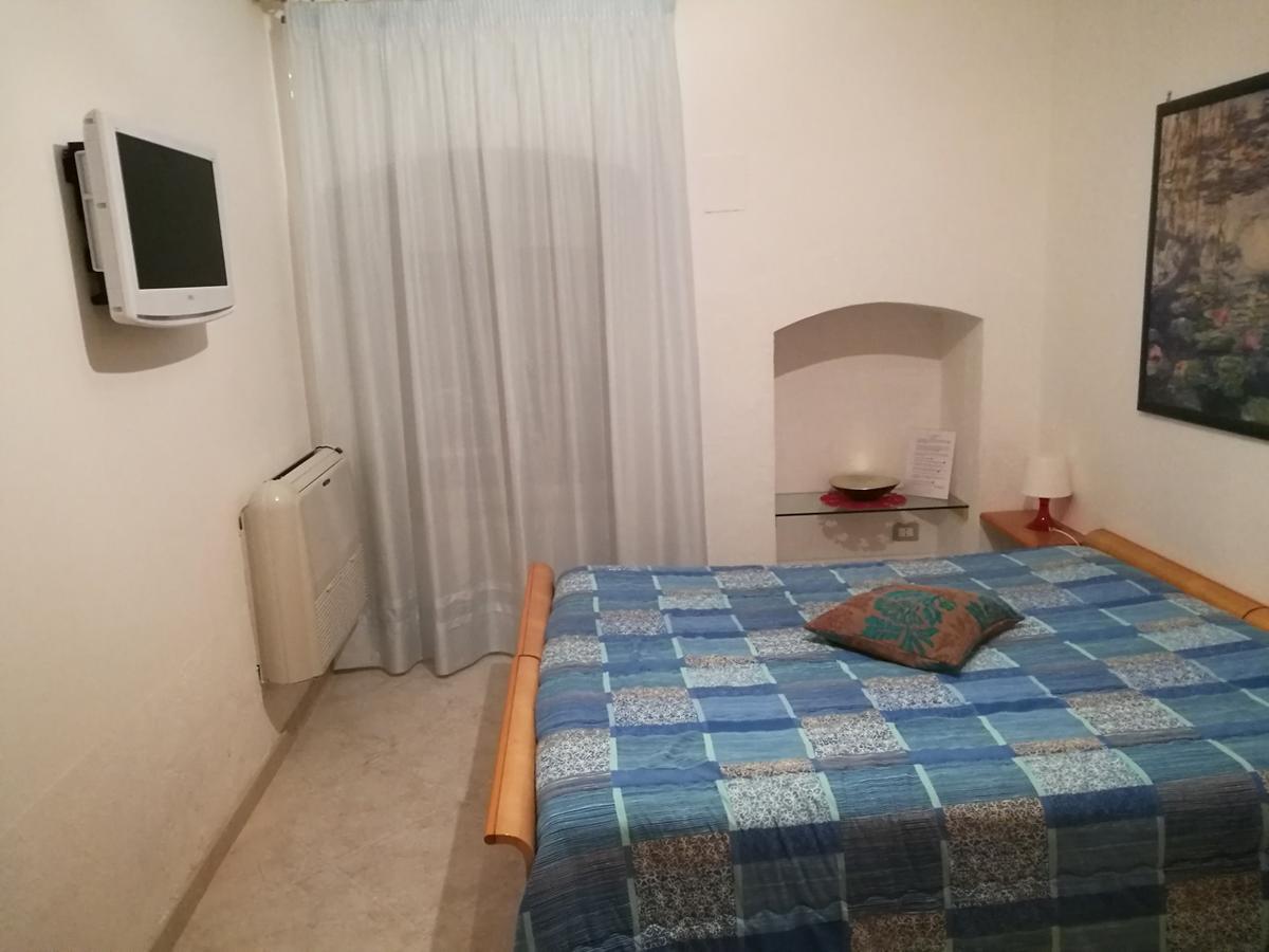 Bed and Breakfast Il Giardino Di Niu Palombaio Exterior foto