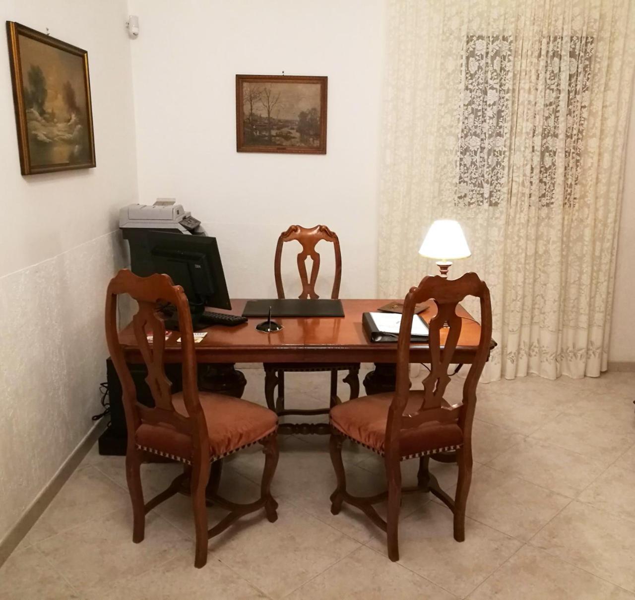 Bed and Breakfast Il Giardino Di Niu Palombaio Exterior foto